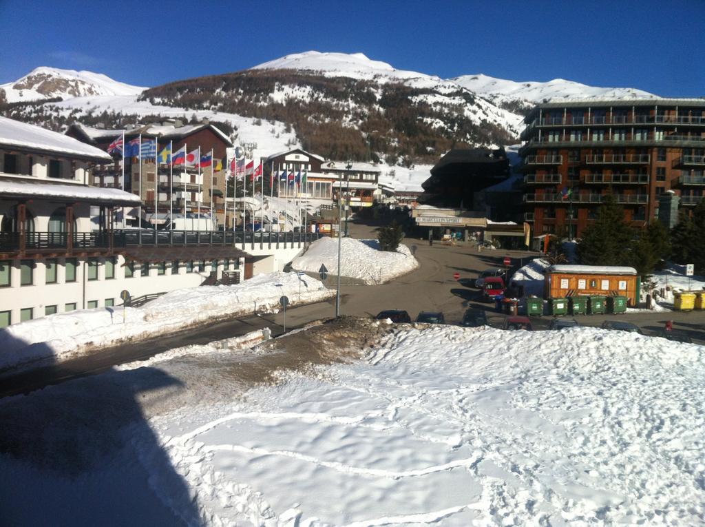 Torre Dell'Orologio Apartment Colle Colle Sestriere Buitenkant foto